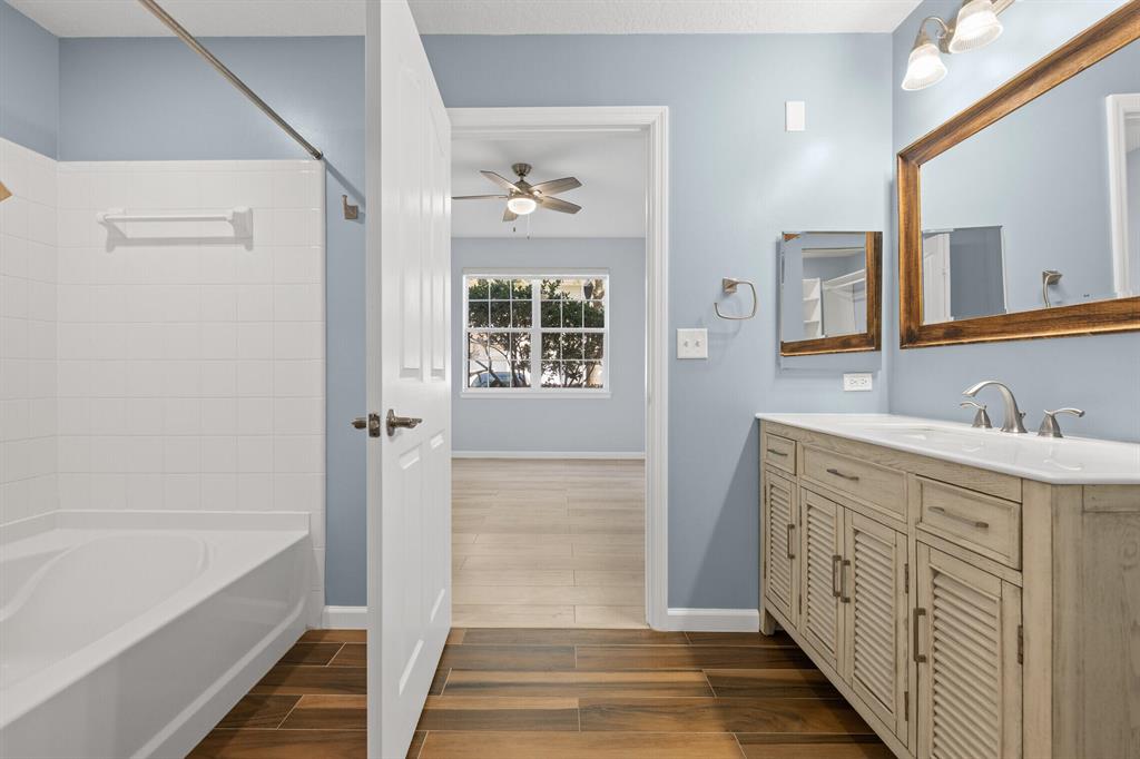 225 Murcia Drive Unit: 102