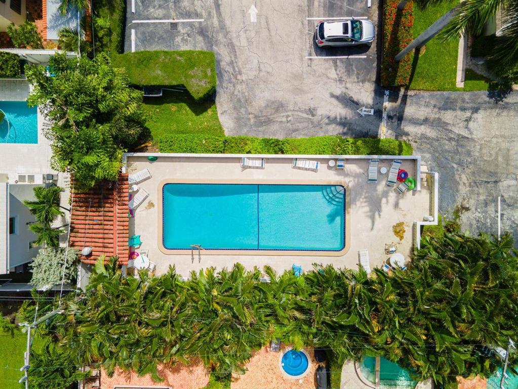 30 Andrews Avenue Unit: 13-B