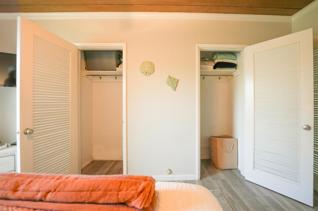 30 Andrews Avenue Unit: 13-B