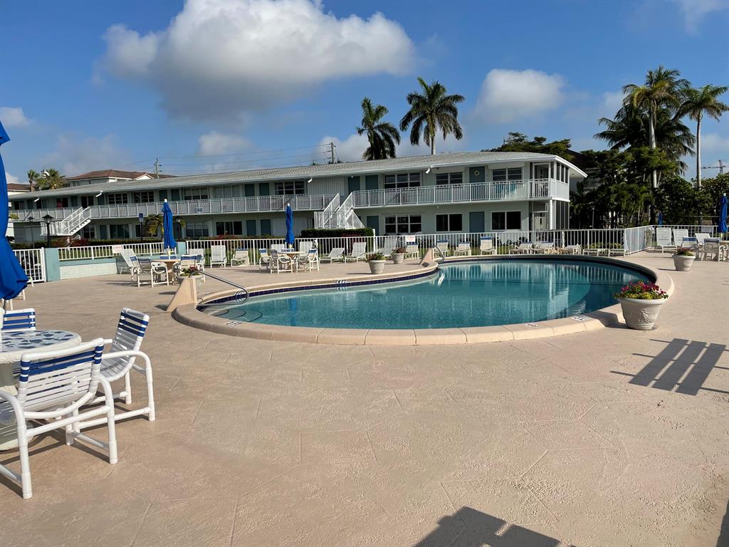 2460 S Federal Highway Unit: 12