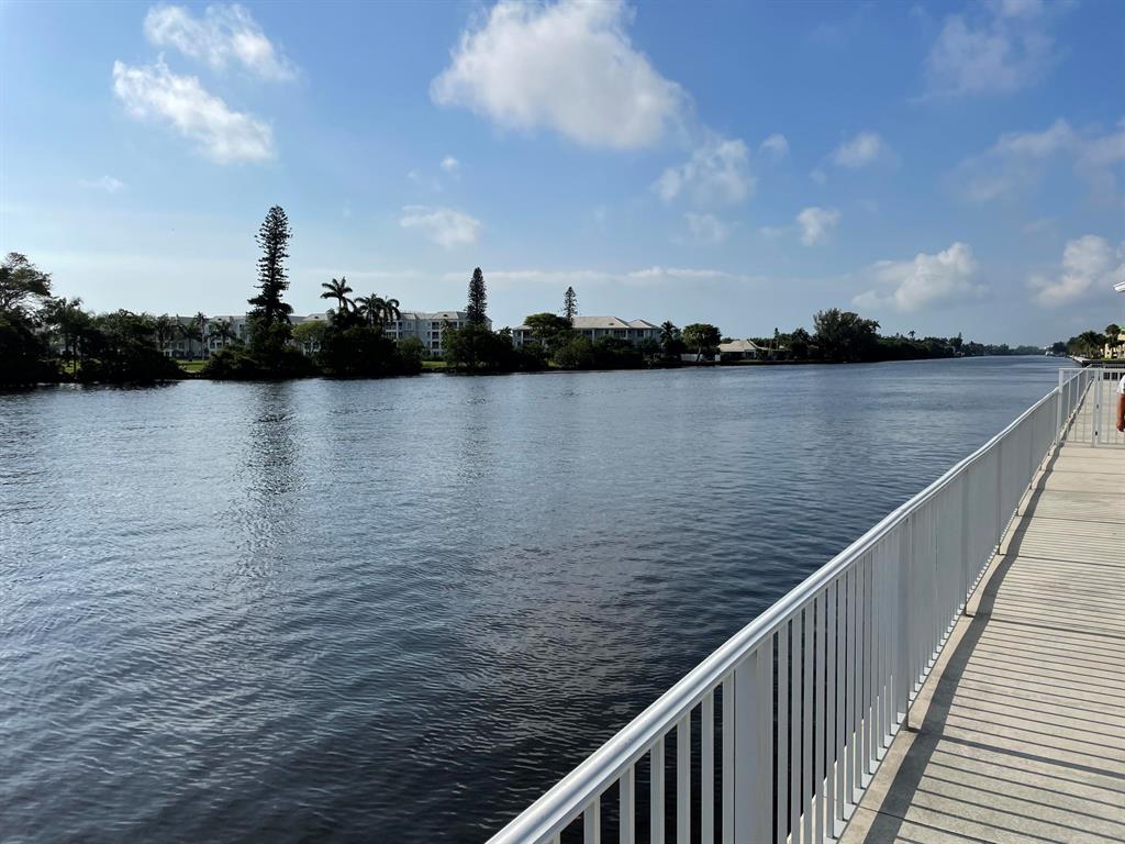 2460 S Federal Highway Unit: 12
