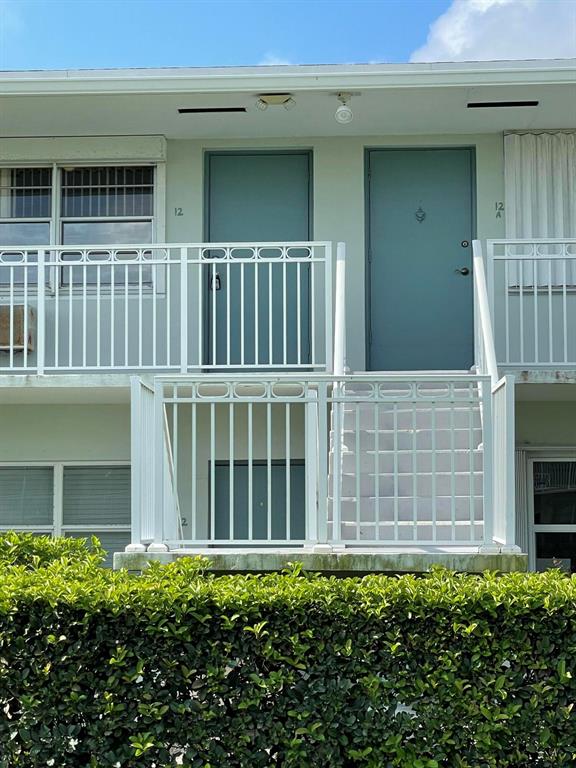 2460 S Federal Highway Unit: 12