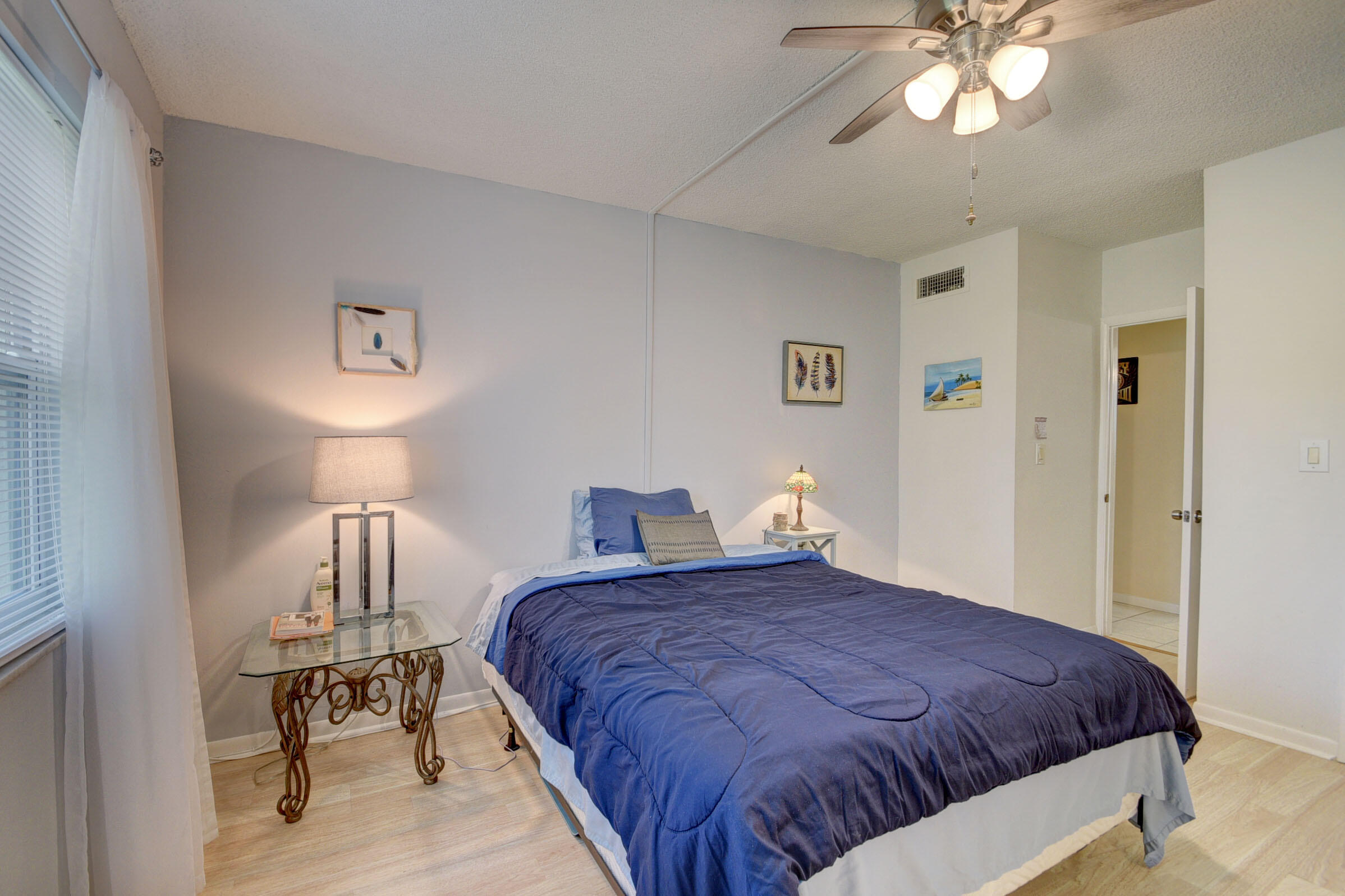1111 Lake Terrace Unit: 105