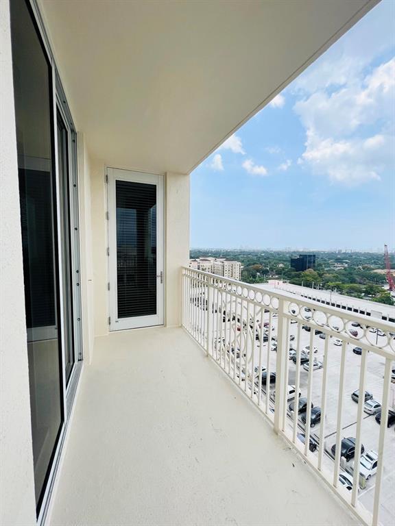 511 SE 5th Avenue Unit: 1513