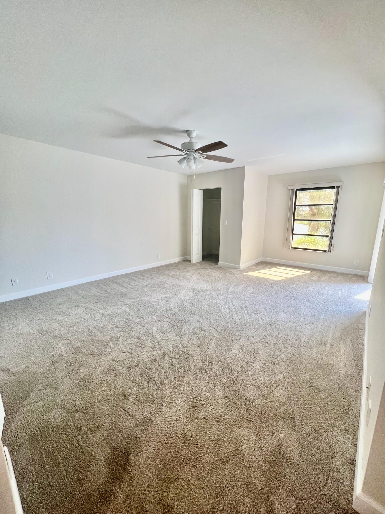 14500 Stirling Way Unit: 304