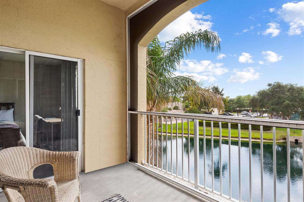 2600 S University Drive Unit: 322