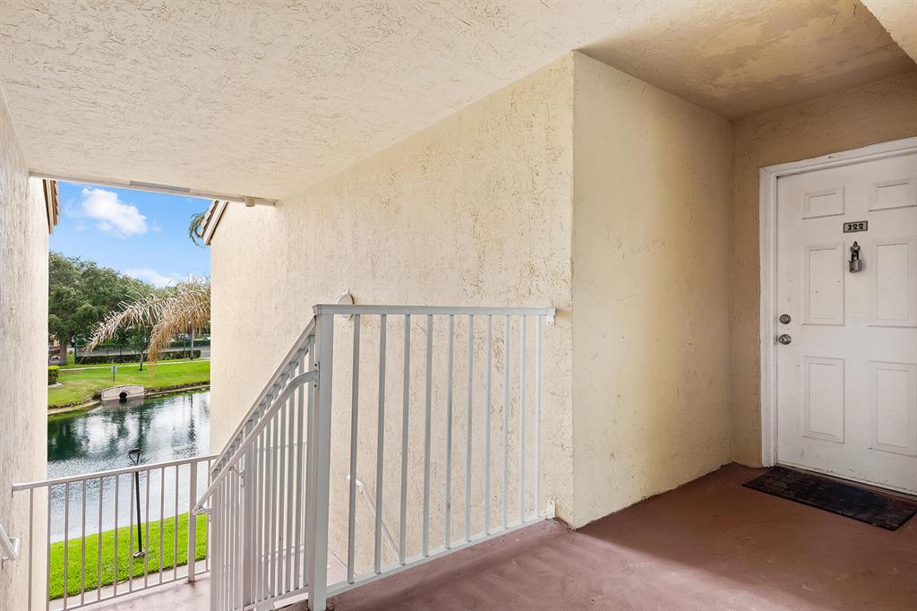 2600 S University Drive Unit: 322
