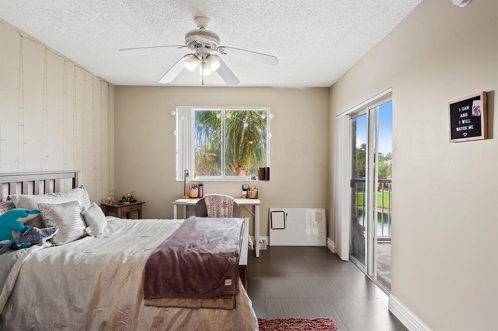 2600 S University Drive Unit: 322