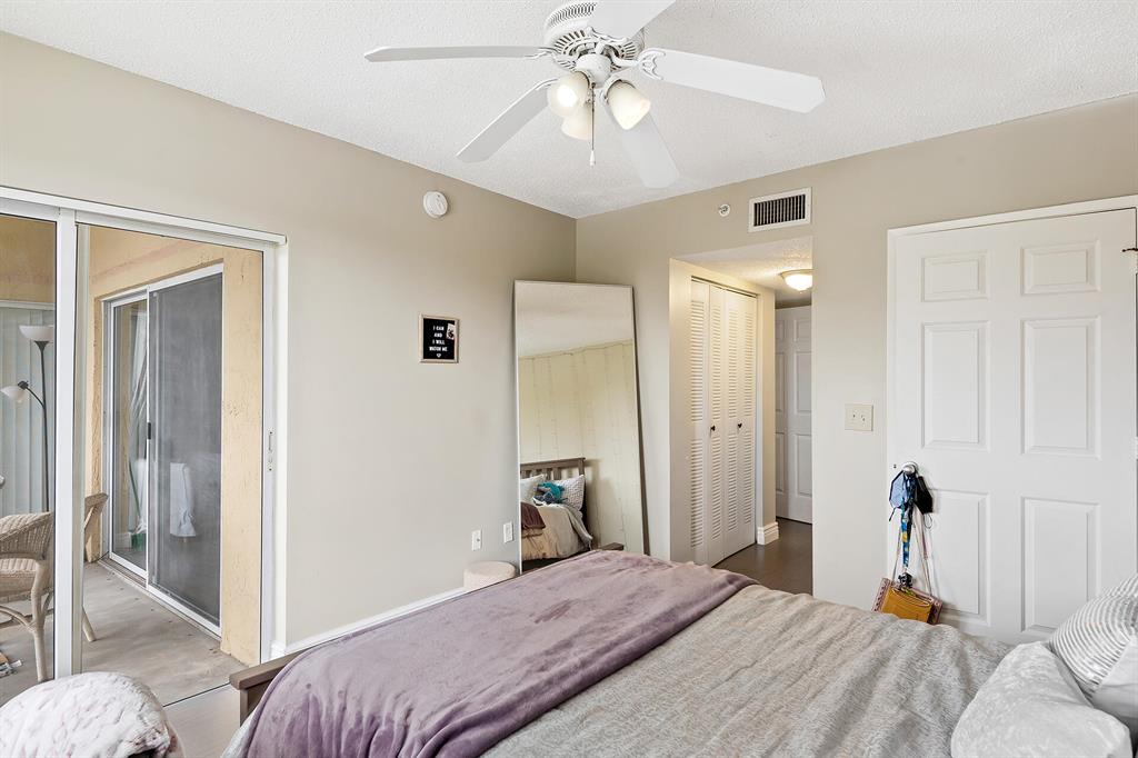 2600 S University Drive Unit: 322