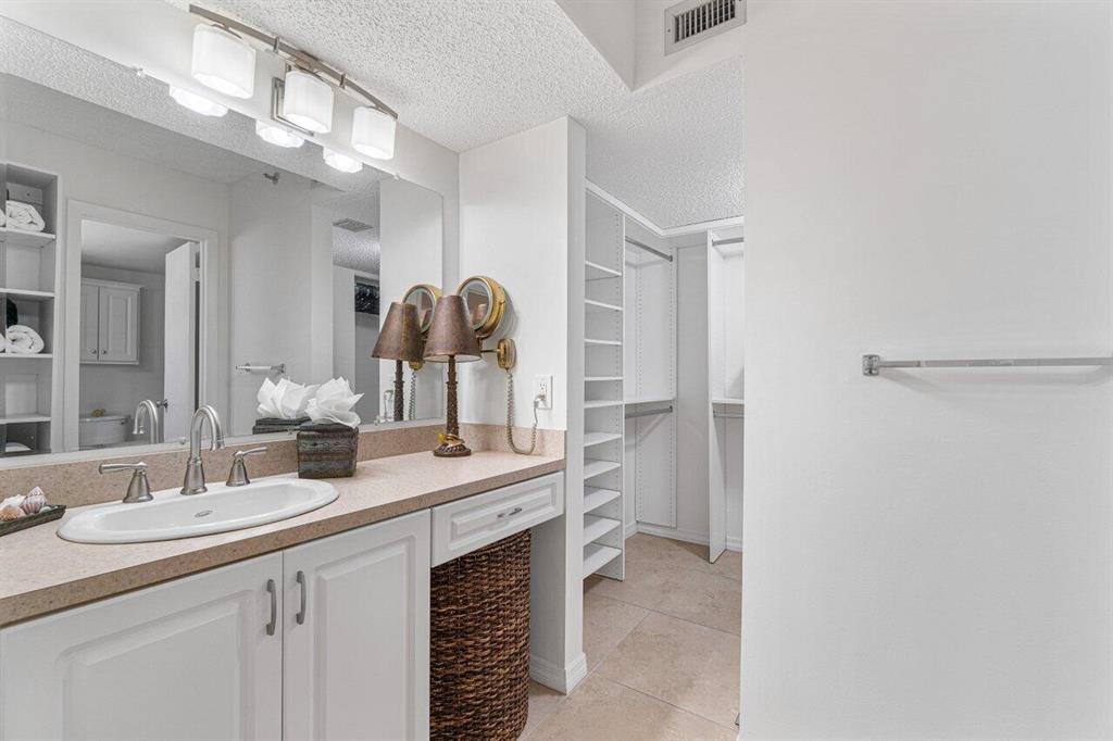 6662 Boca Del Mar Drive Unit: 217