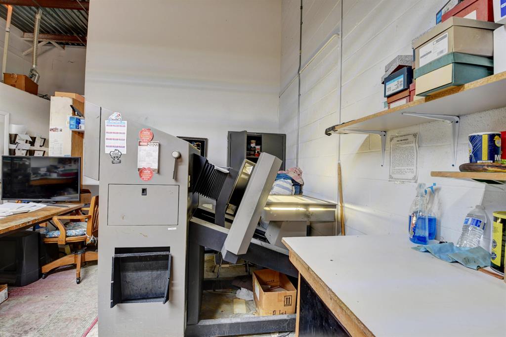 3300 S Congress Avenue Unit: 12