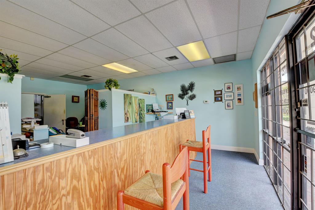 3300 S Congress Avenue Unit: 12