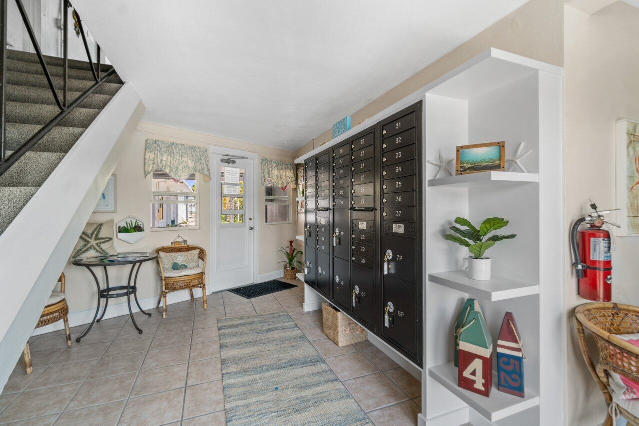 4228 N Ocean Drive Unit: 17