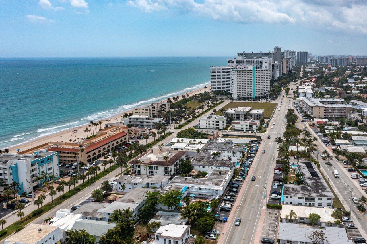4228 N Ocean Drive Unit: 17