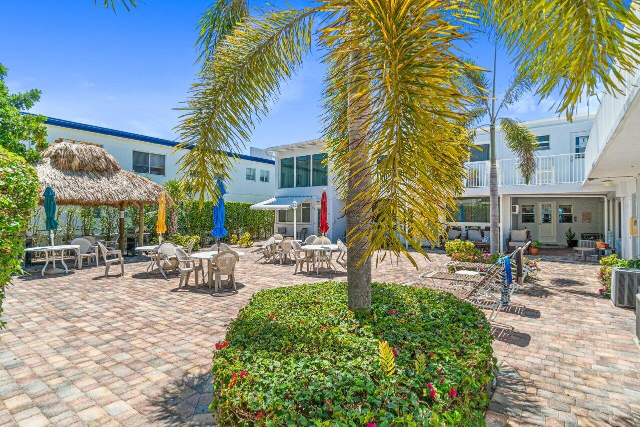 4228 N Ocean Drive Unit: 17