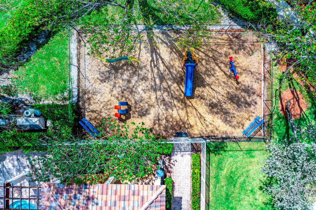 4930 Swans Lane