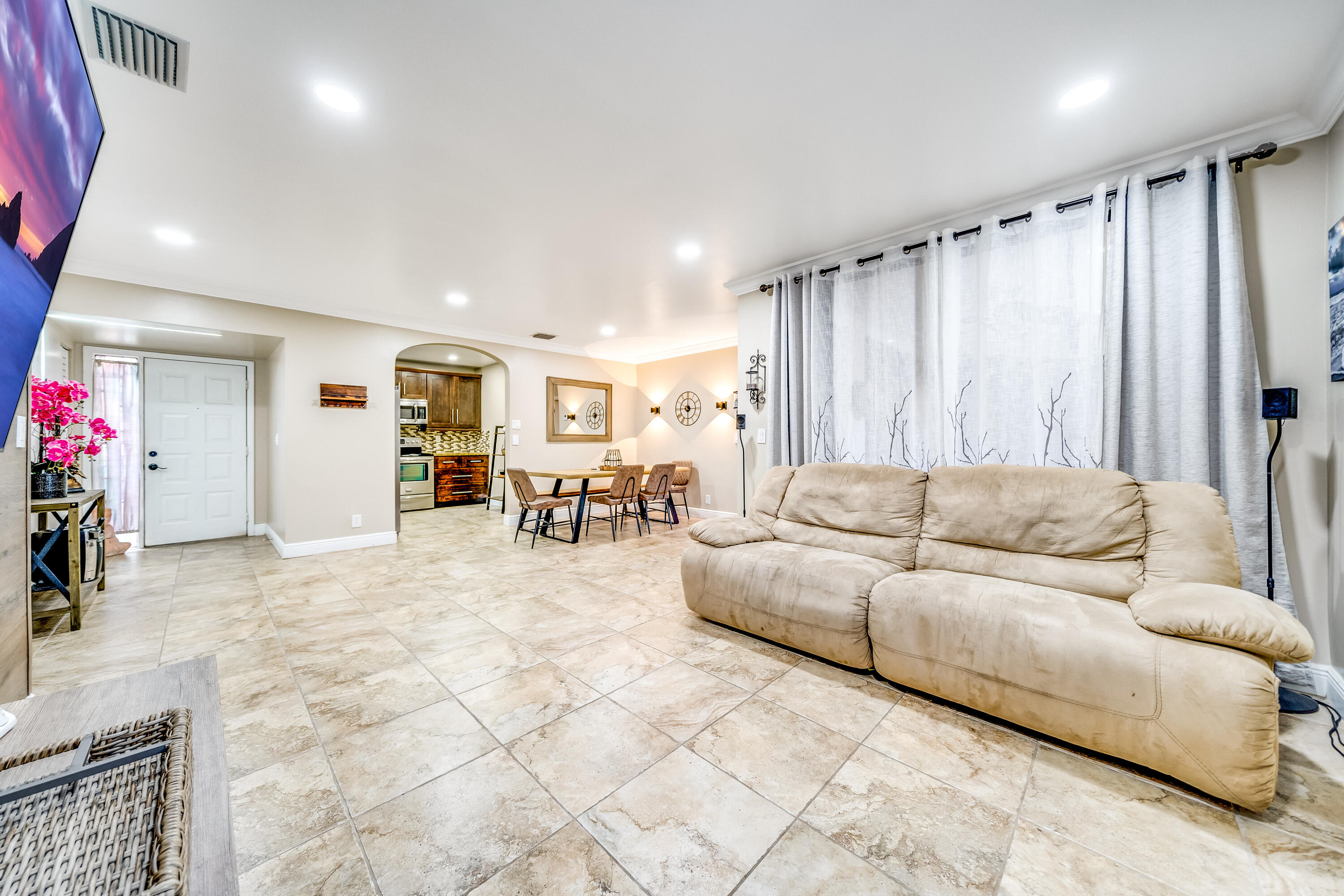 2972 Carambola Circle S Unit: 2047
