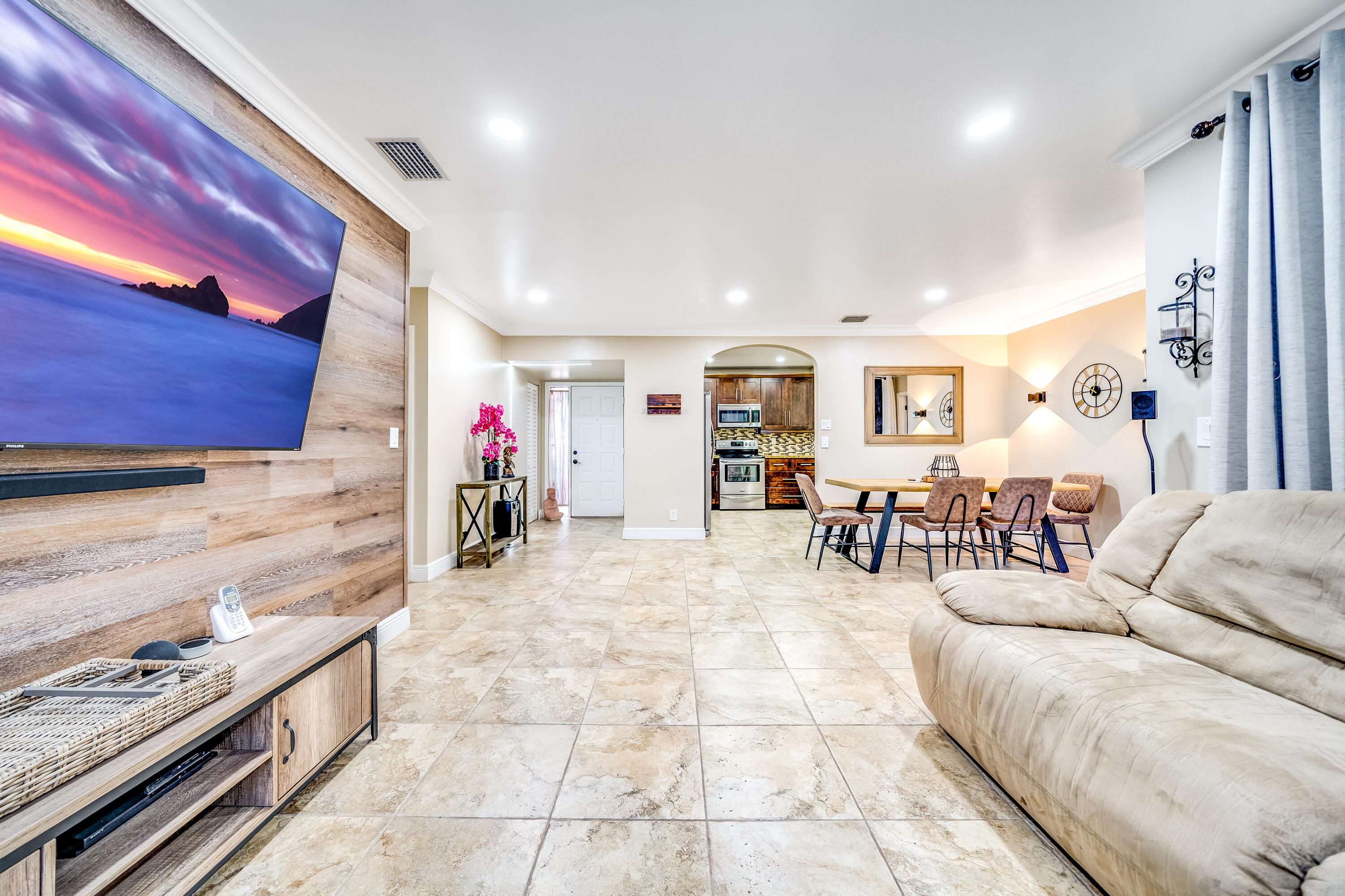 2972 Carambola Circle S Unit: 2047