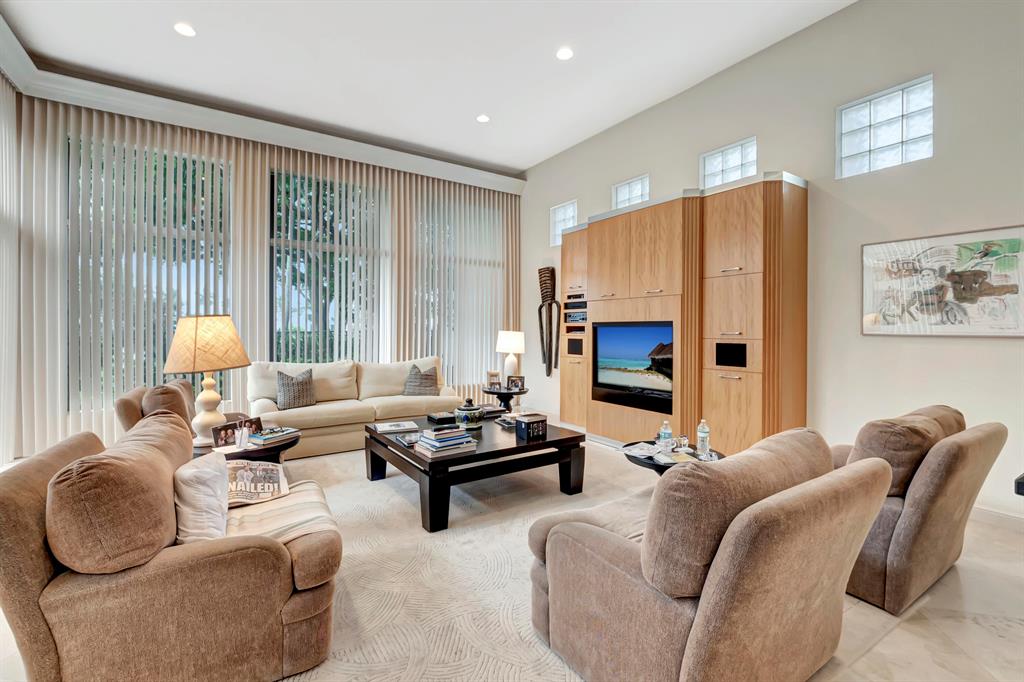 7692 Bella Verde Way
