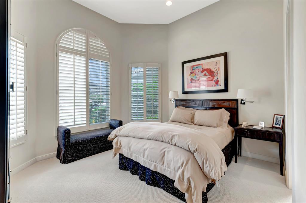 7692 Bella Verde Way