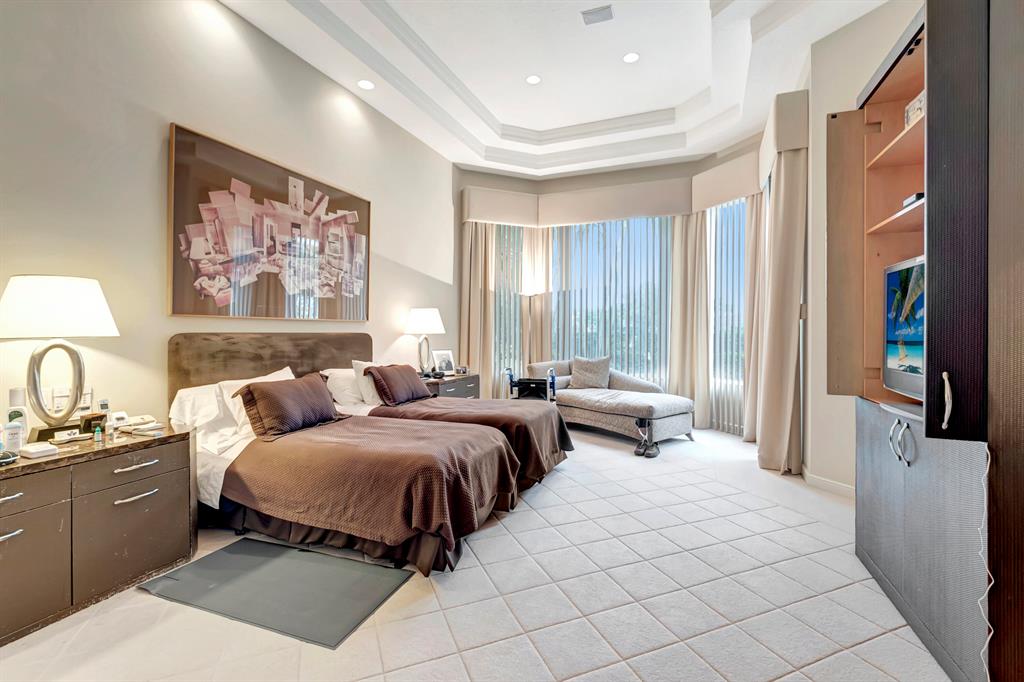 7692 Bella Verde Way