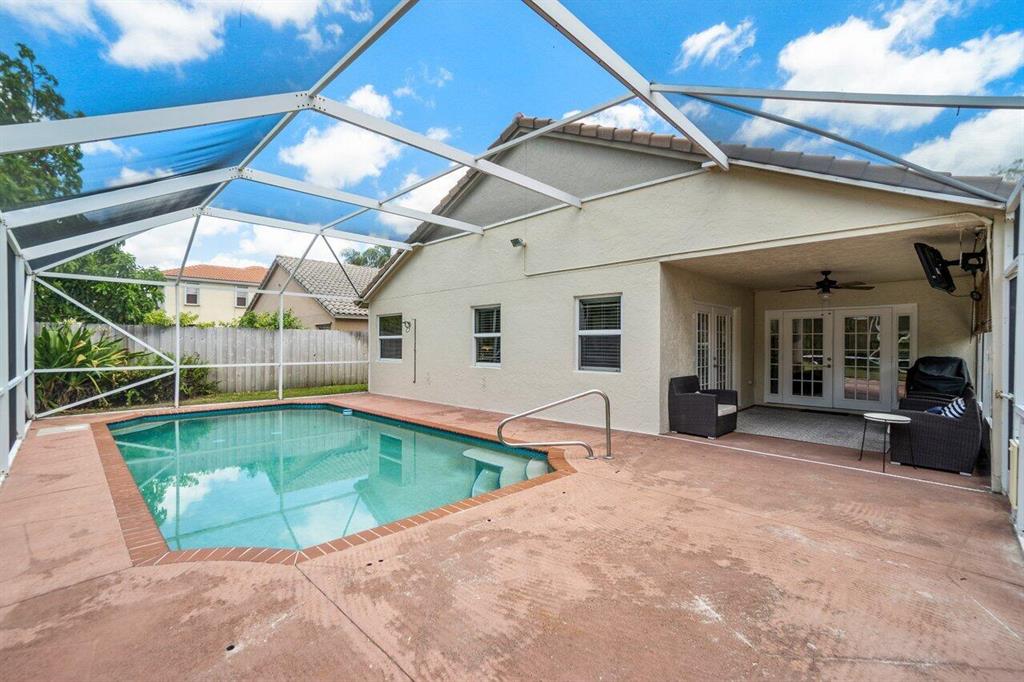 8605 Windy Circle