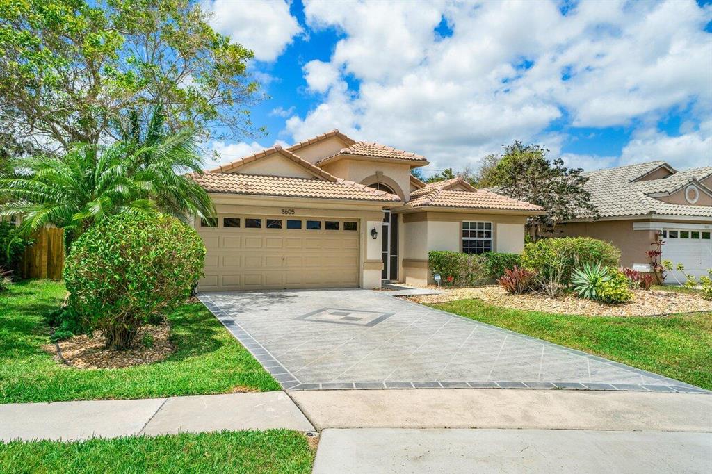 8605 Windy Circle