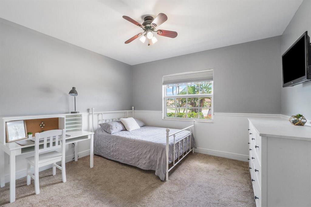 8605 Windy Circle