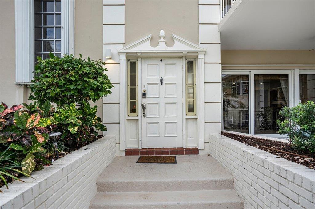 1299 S Ocean Boulevard Unit: S4