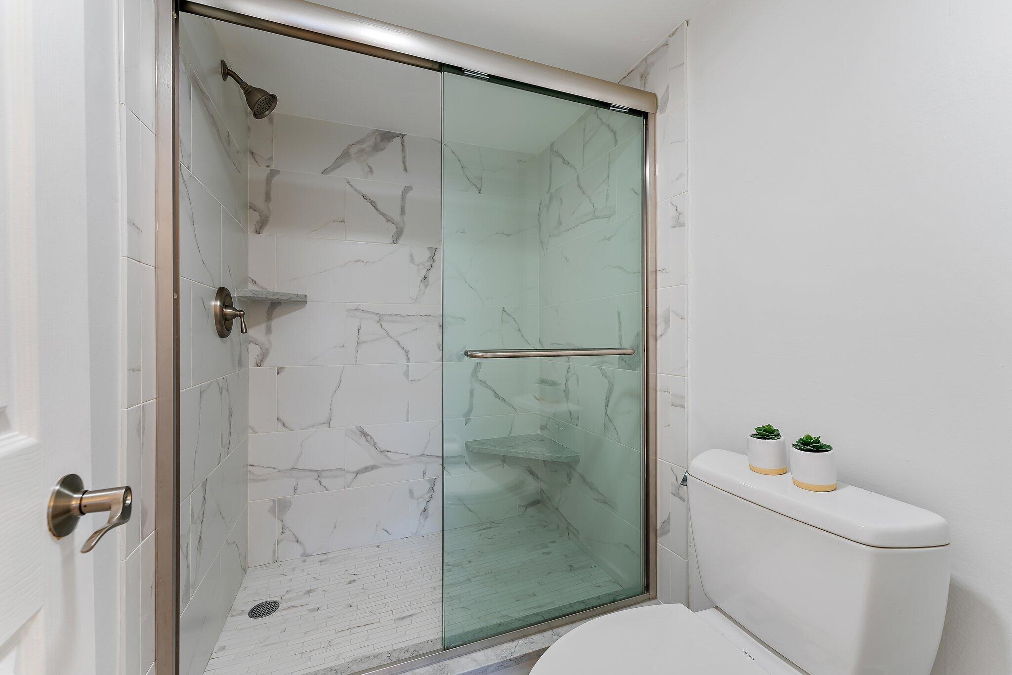 725 Hummingbird Way Unit: 204