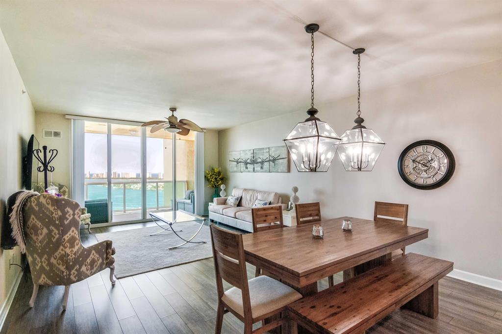 2650 Lake Shore Drive Unit: 2203