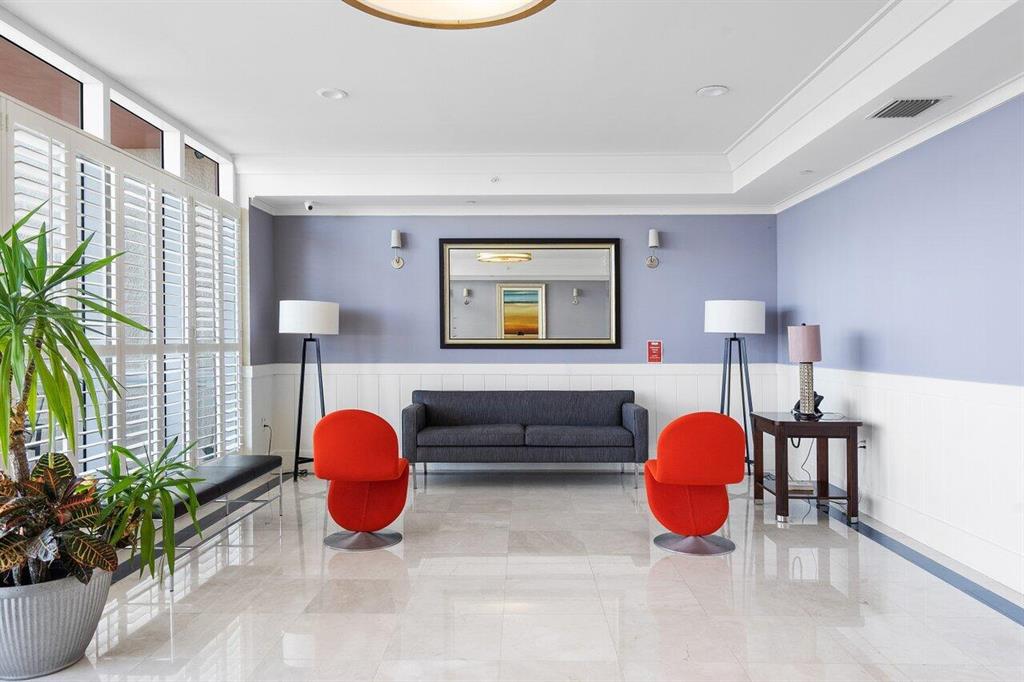 2650 Lake Shore Drive Unit: 2203