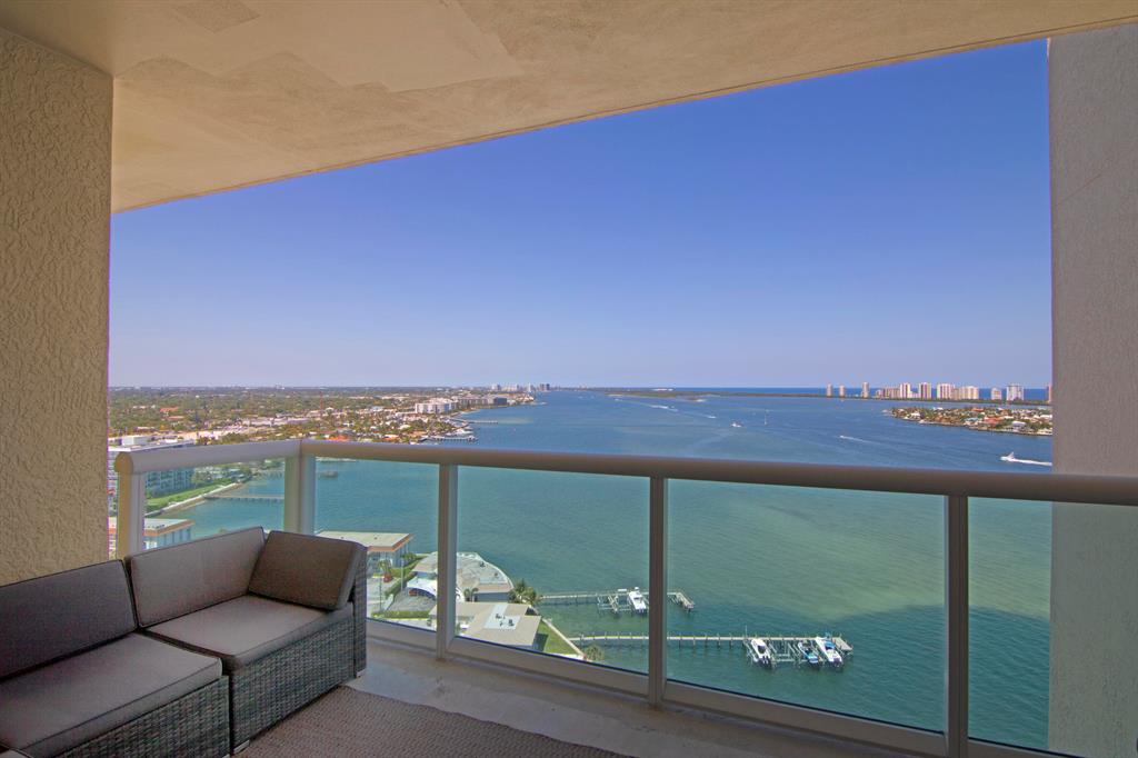 2650 Lake Shore Drive Unit: 2203