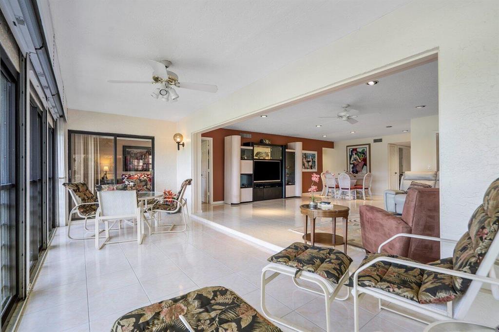 6450 Aspen Glen Circle Unit: 201