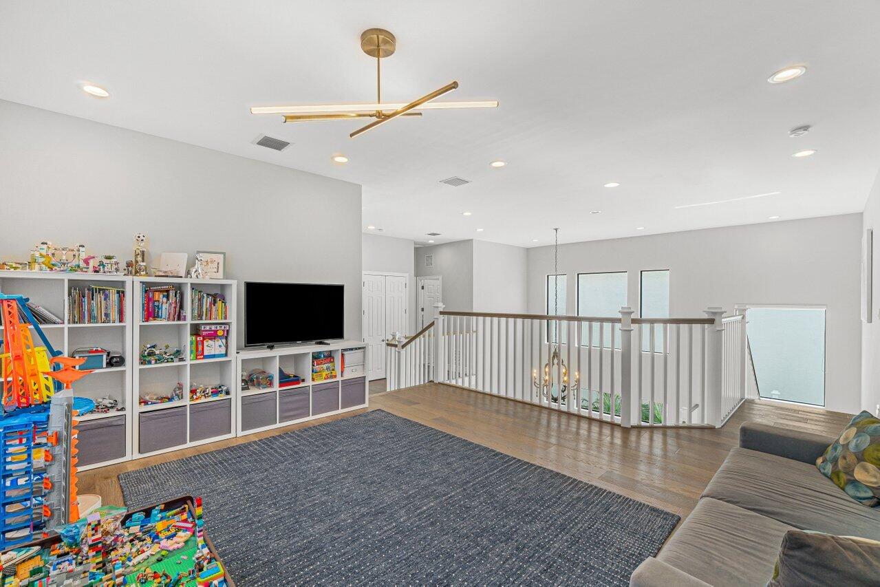 9488 Eden Roc Court