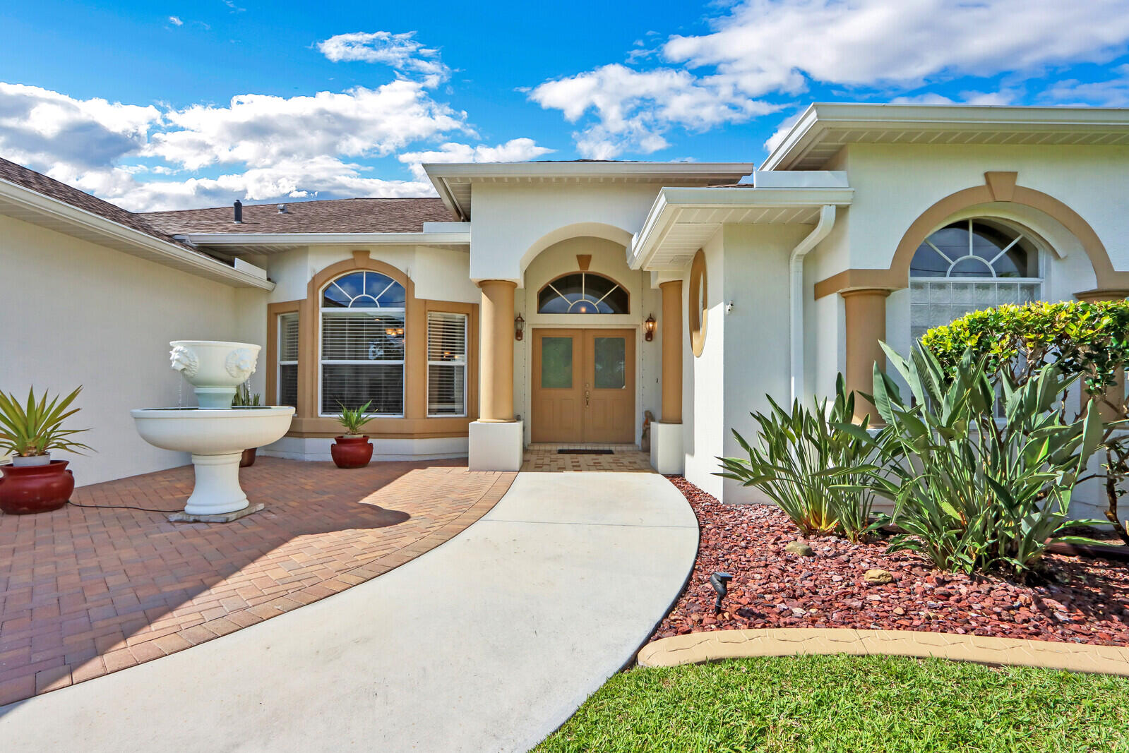 5954 NW Brenda Circle