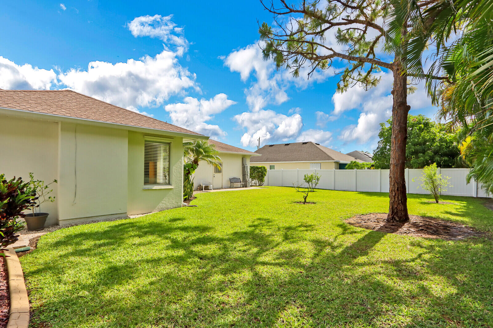 5954 NW Brenda Circle