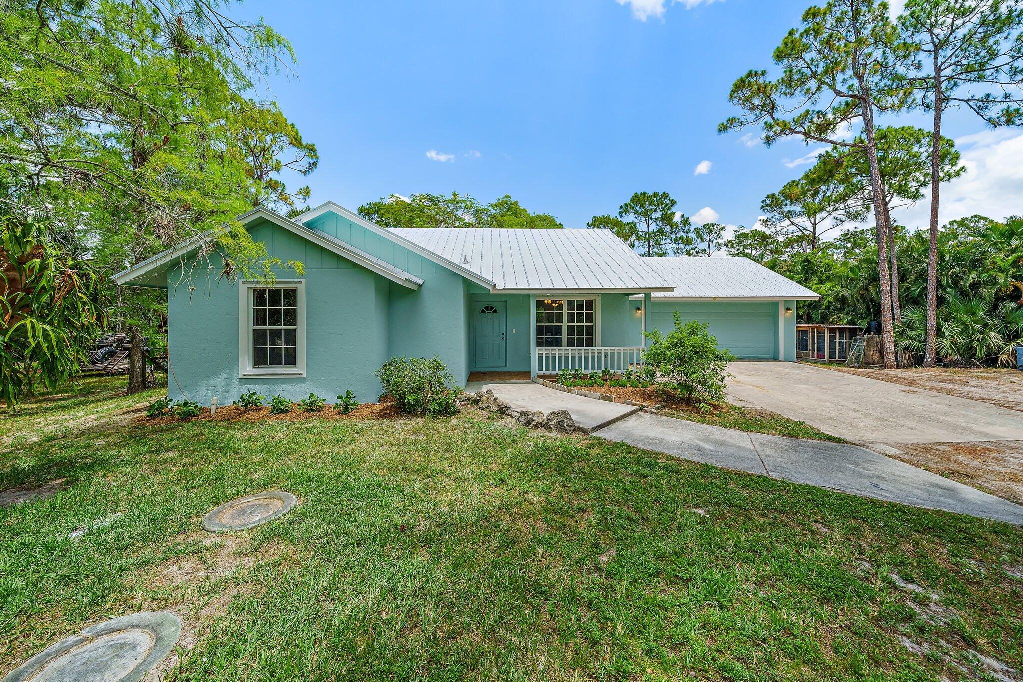 16229 Tangerine Boulevard