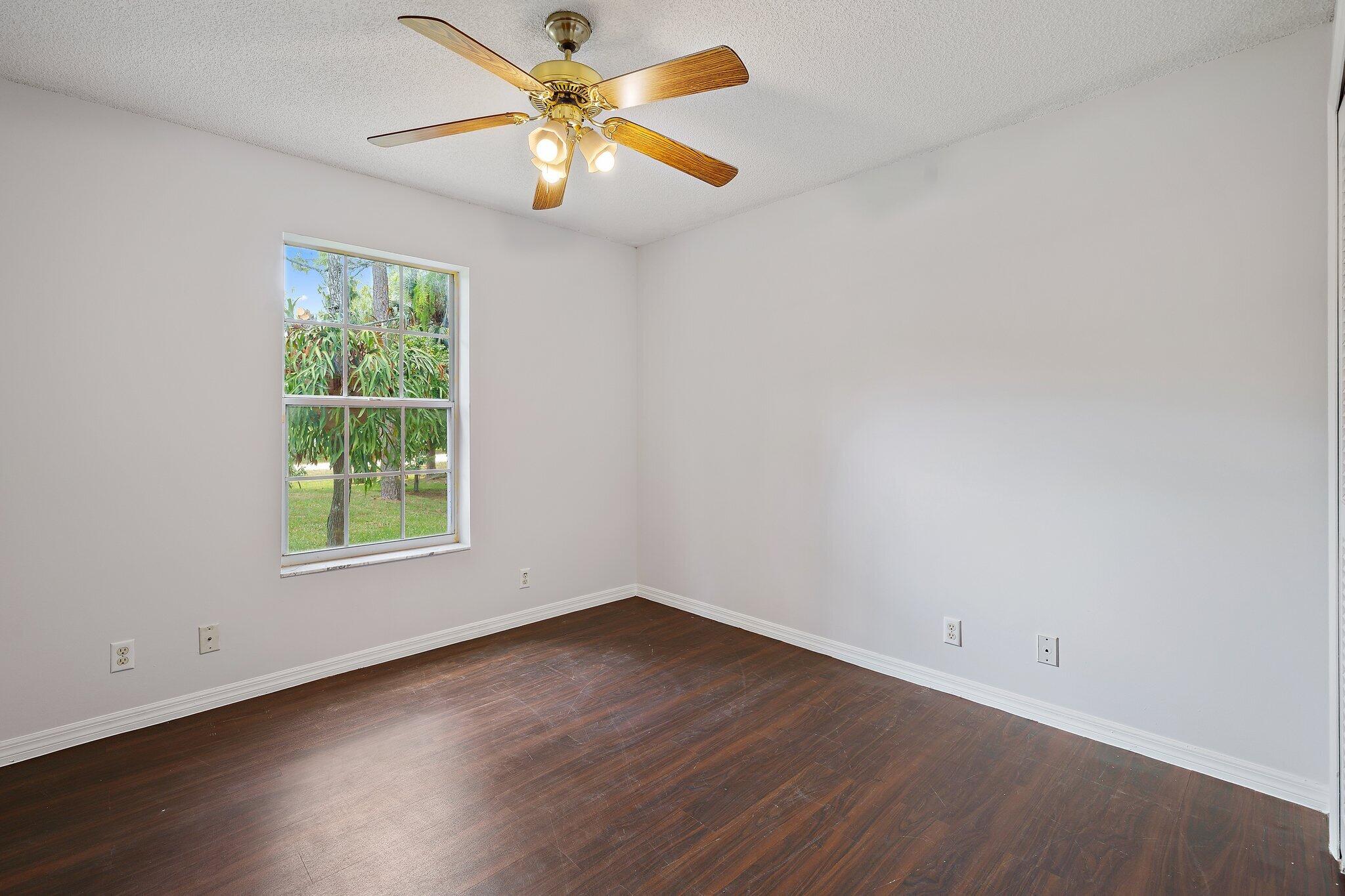 16229 Tangerine Boulevard