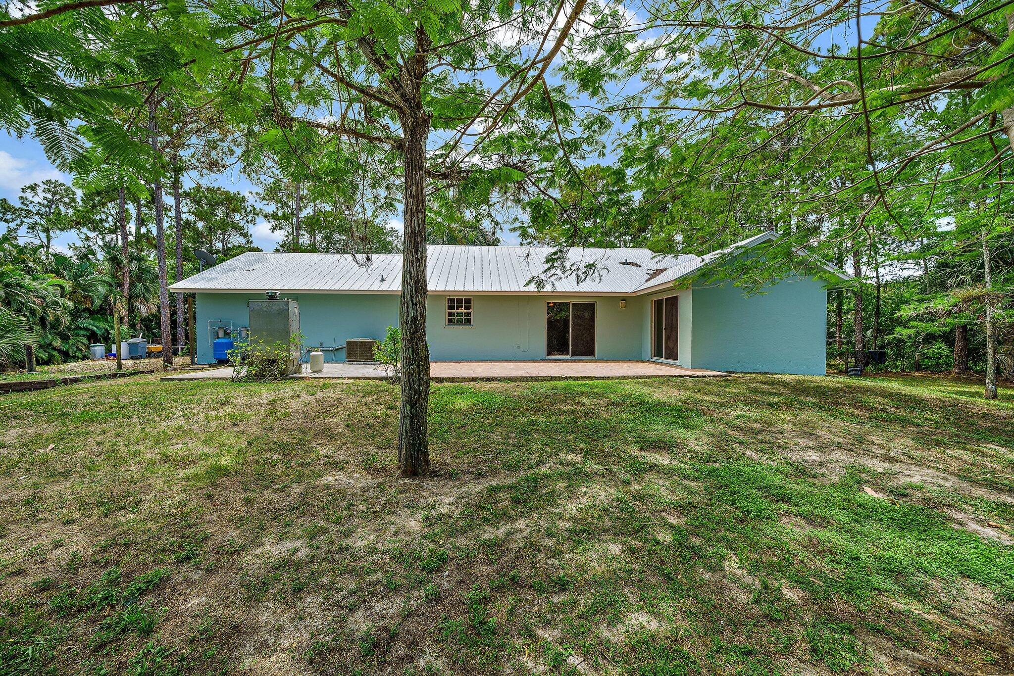 16229 Tangerine Boulevard