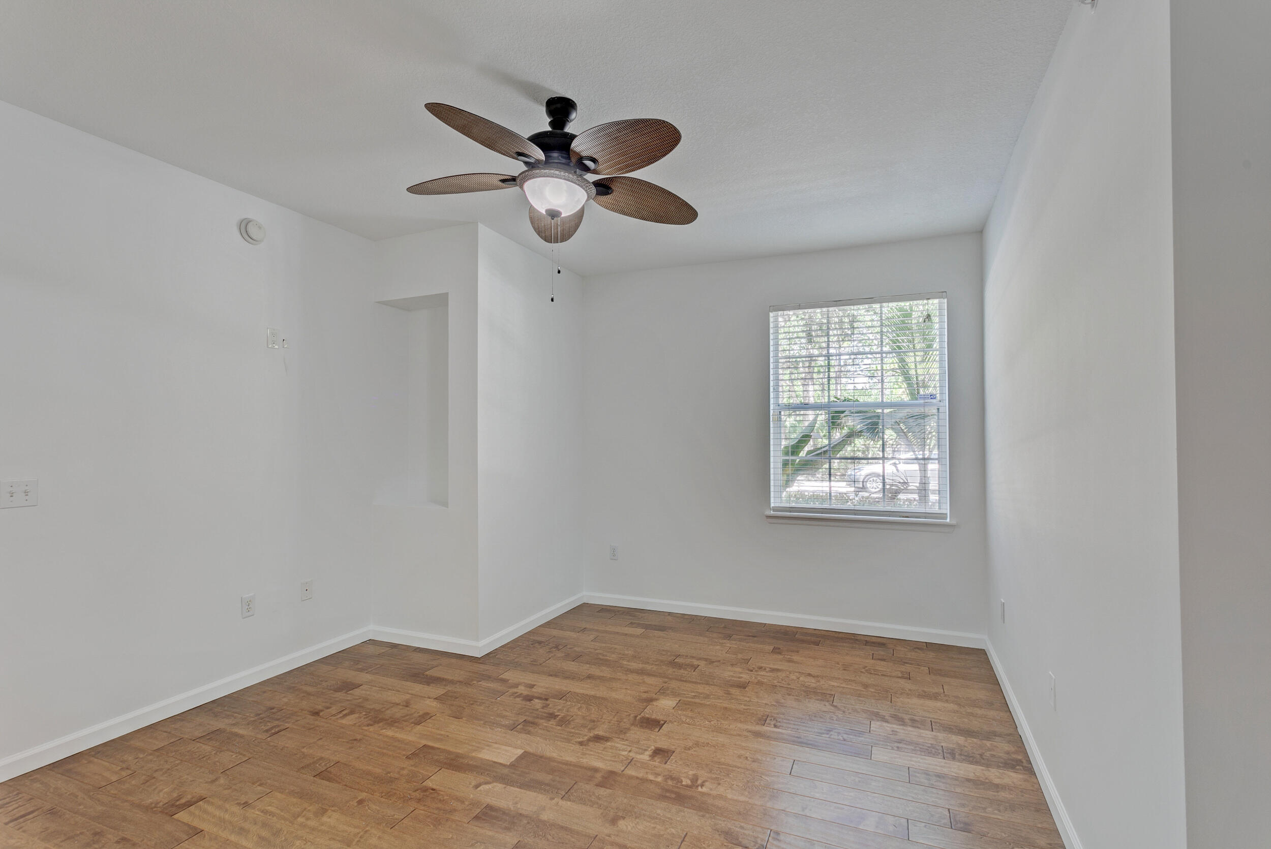 175 Galicia Way Unit: 103