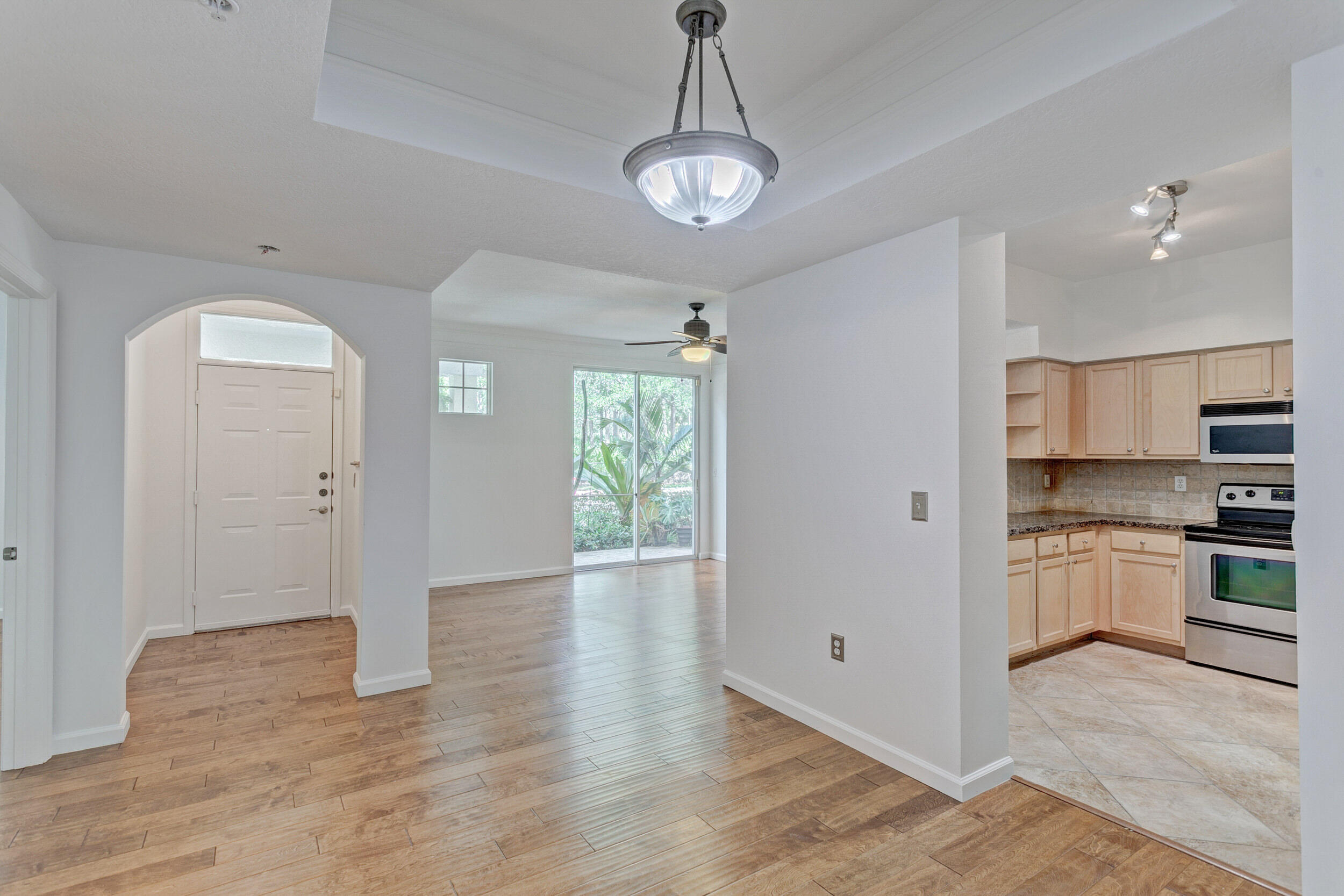 175 Galicia Way Unit: 103