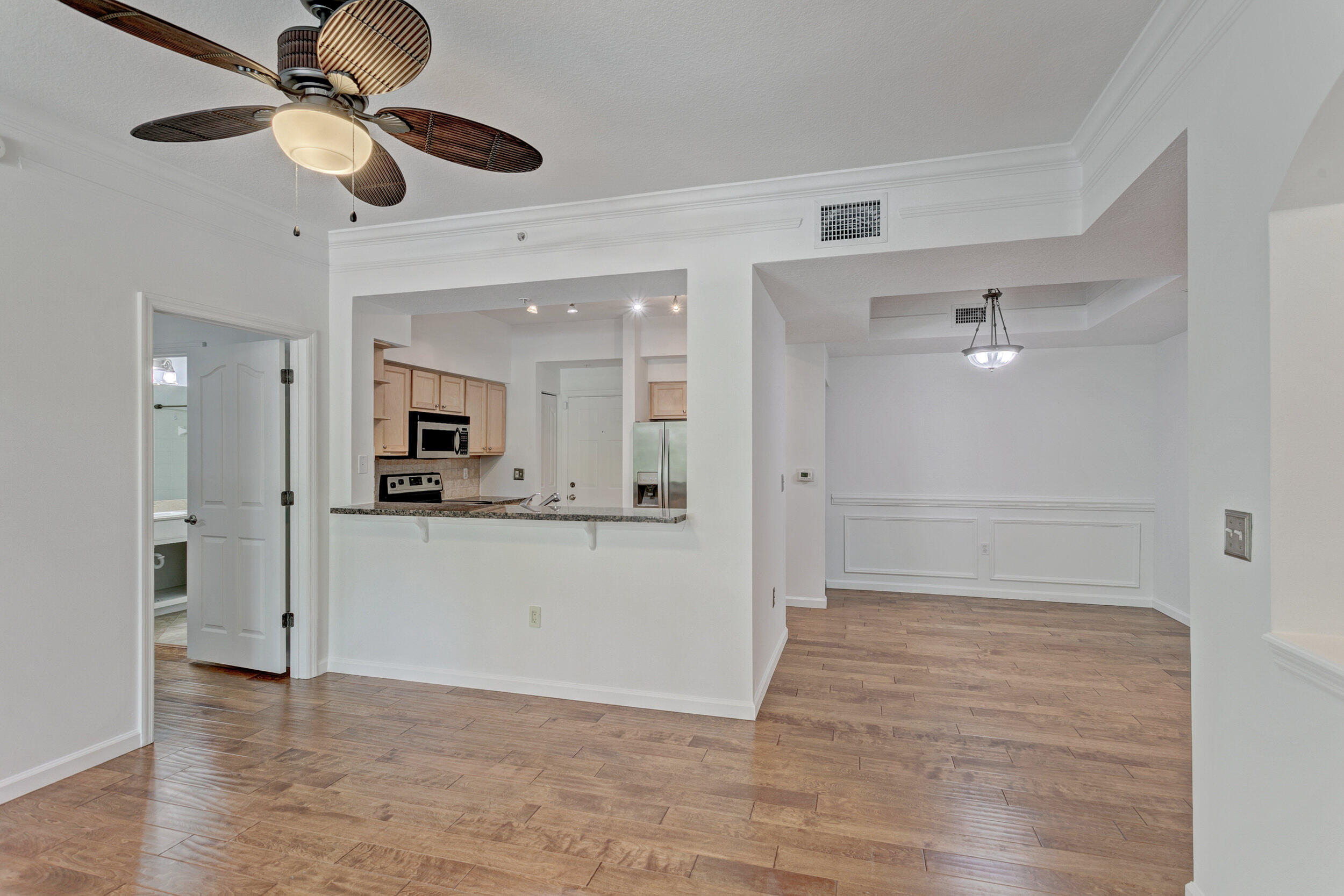 175 Galicia Way Unit: 103