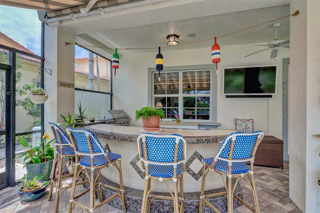 1422 Barlow Court