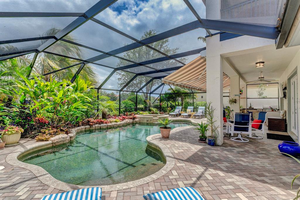 1422 Barlow Court