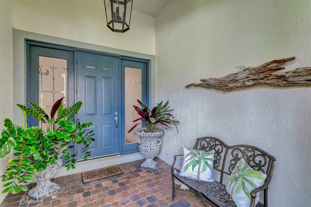 1422 Barlow Court