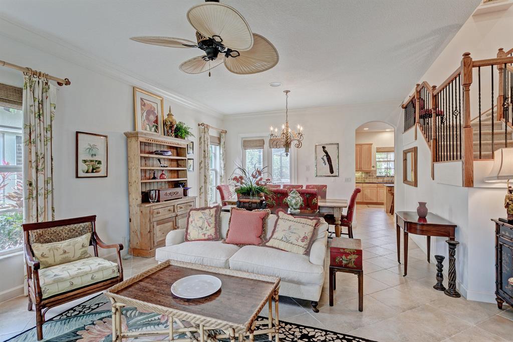 1422 Barlow Court