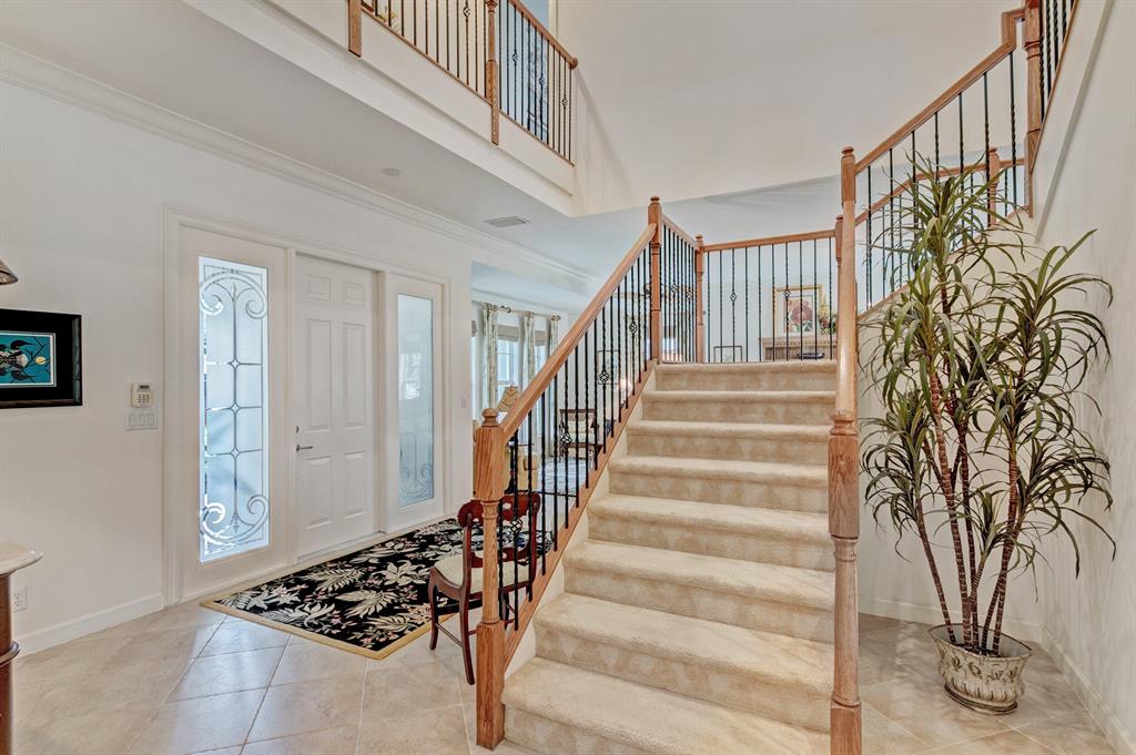 1422 Barlow Court