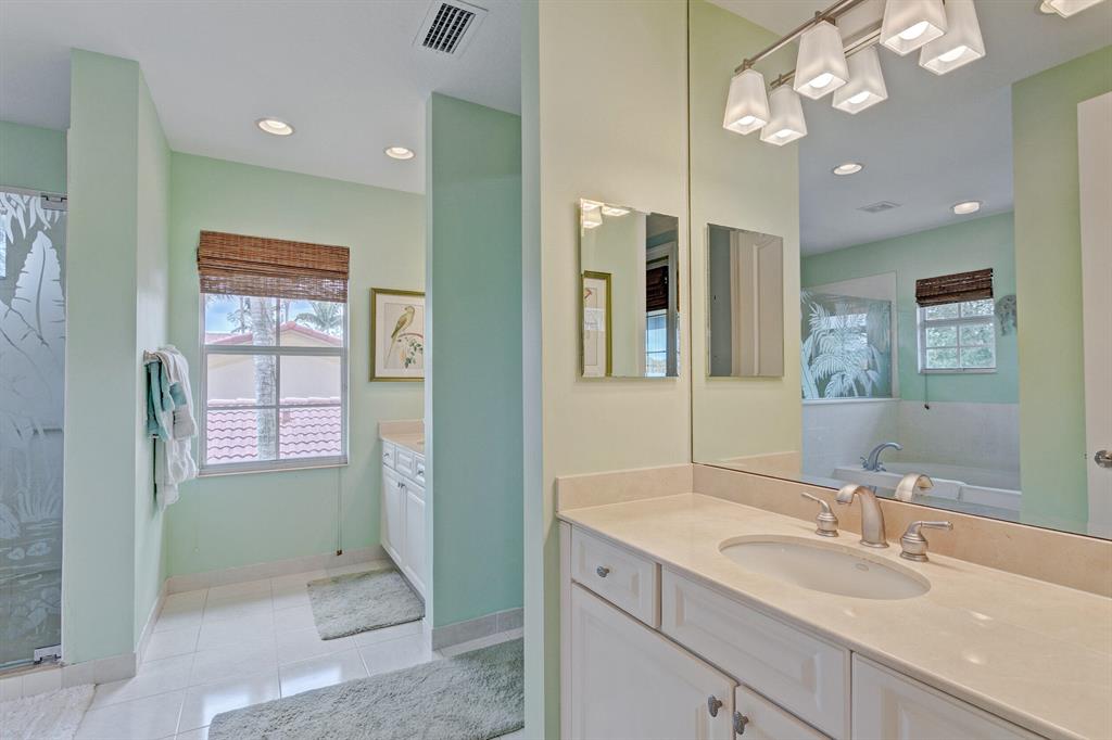 1422 Barlow Court
