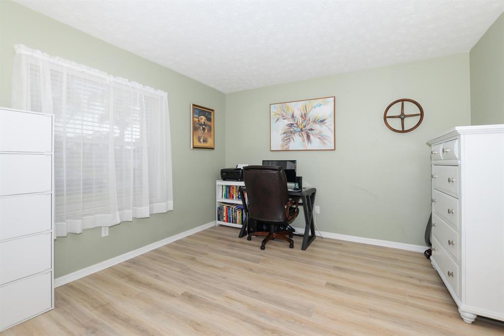 5609 Travelers Way